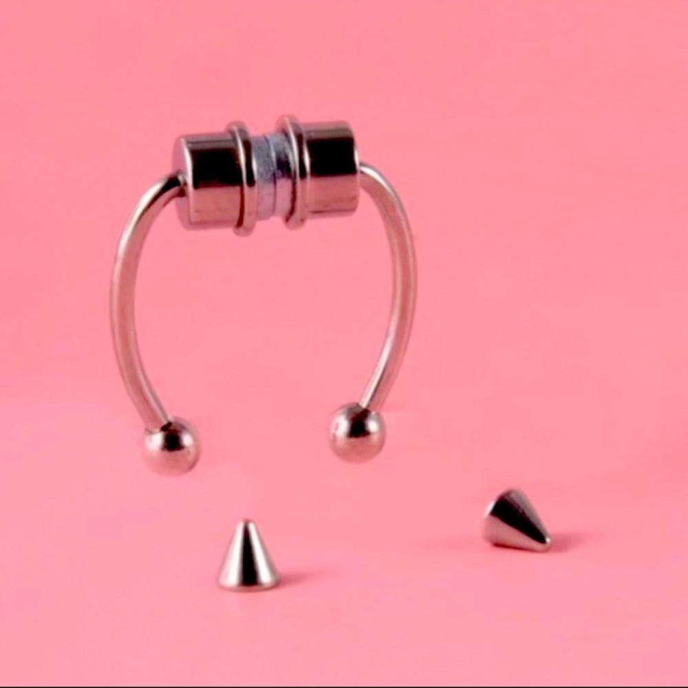 STAINLESS STEEL MAGNETIC SEPTUM NOSE RING.
